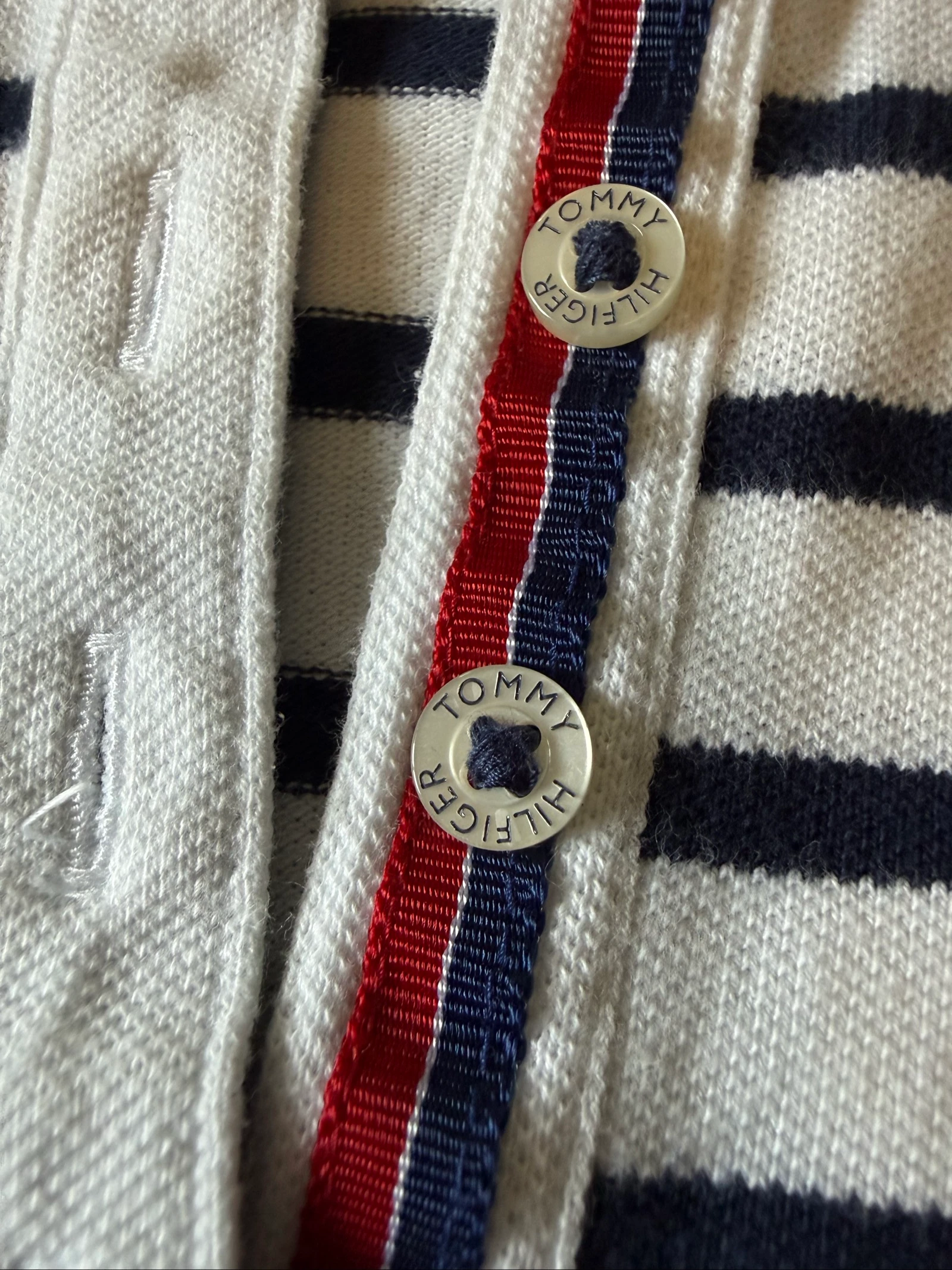 Polo femenino Tommy Hilfiger vintage a rayas – Talla M – Muy buen estado – photo 6
